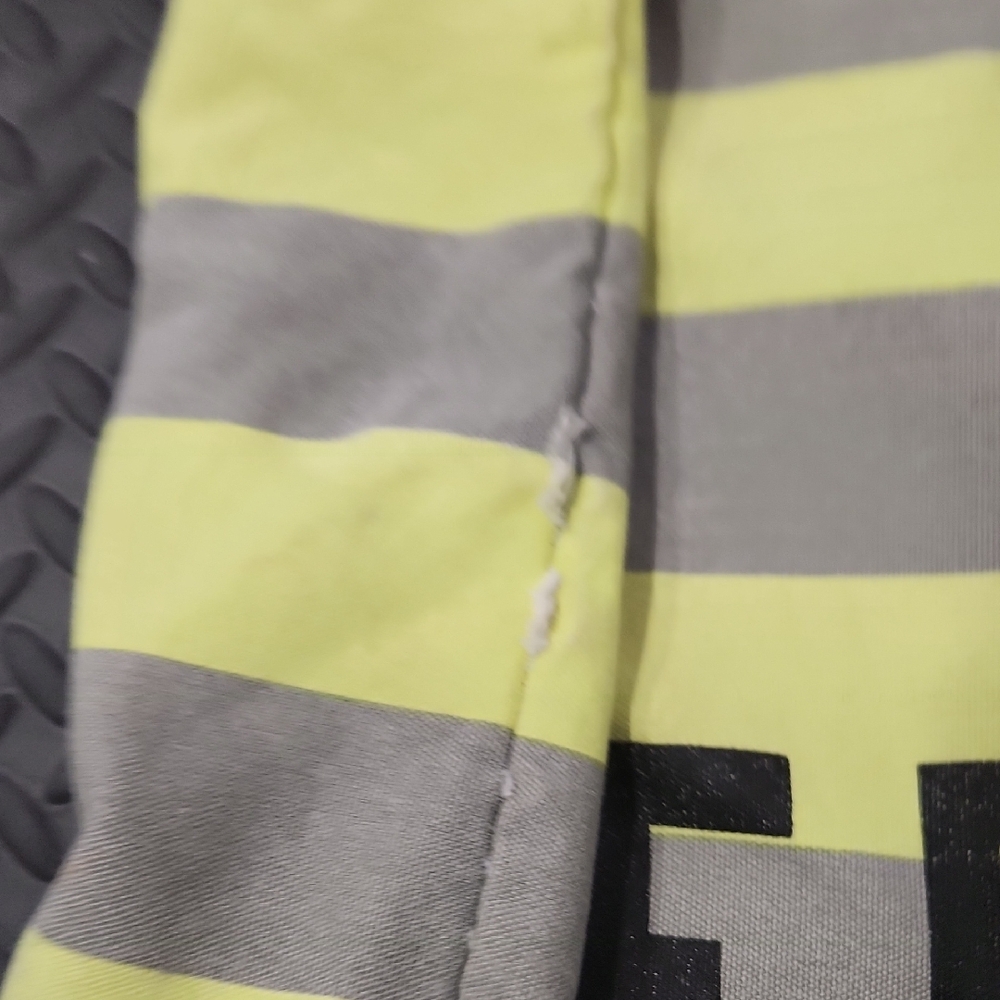 Vintage PINK Victoria's Secret Love Pink Tote - Yellow and Gray - Picture 3 of 3